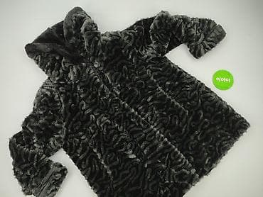 9 crocs: Fur, size 8XL — 2