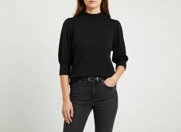 dopasowana czarne bluzki: Esmara, Women's blouse, size M — 1