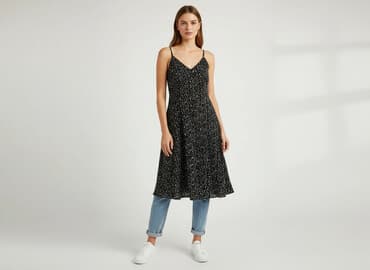 sukienka z haftowanymi kwiatami: Sukienka damska, rozmiar S — 5