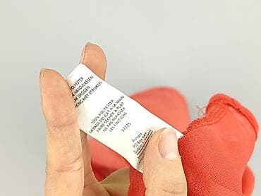 body pull bear: Atmosphere, Жіноча блуза, розмір M — 4