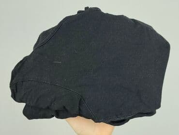 czarne t shirty damskie w serek: T-shirt damski, rozmiar S — 6