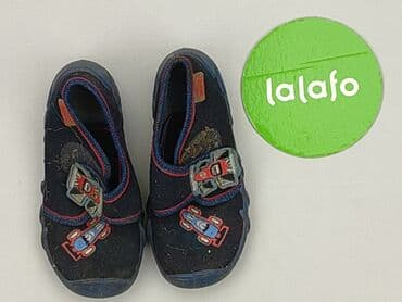 klapki wyprzeda: Kapcie 23, Używany — 2