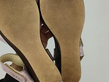 buty na koturnie z futerkiem: Casu, Sandały damskie, rozmiar 40 — 8