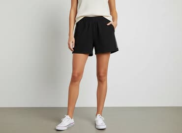 welurowy komplet dresowy krótkie spodenki: Olive, Szorty damskie, rozmiar M — 6