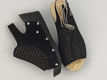 ccc klapki domowe: Sandały damskie, rozmiar 39 — 1