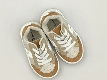 spodenki ea7: Buty sportowe Next, 21, Używany — 1