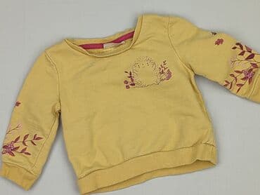 sweter hello kitty h: Sweatshirt, So cute, 6-9 months, condition - Good — 1
