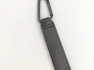 c a torba: Breloque, condition - Perfect — 1