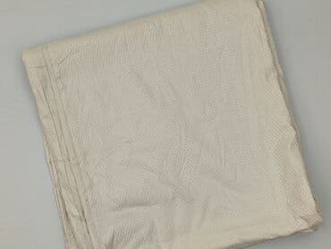 PL - Plaid 194 x 200, color - Beige, condition - Very good at lalafo.pl PL - Plaid 194 x 200, color - Beige, condition - Very good