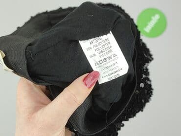 krótkie spodenki na impreze: Szorty damskie, rozmiar S — 4