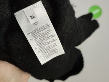 Жіночий одяг: Светр жіночий, розмір S — 6