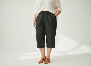 masywne buty: Spodnie 3/4 damskie, rozmiar 4XL — 6