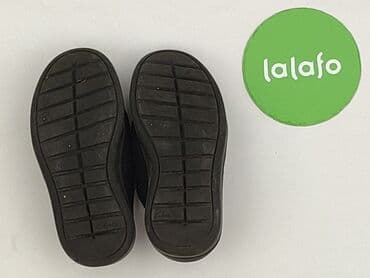 skarpety wzorowane z abs: Sport shoes Clarks, 26, Used — 5