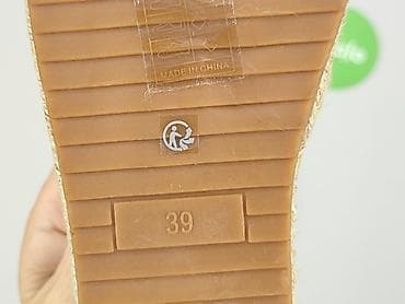 platforma second hand: Damskie espadryle na platformie Nio Nio - Rozmiar: 39 (wybity na — 5