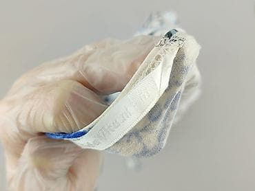 dekolt halter bluzki: Bluzka damska, rozmiar M — 4