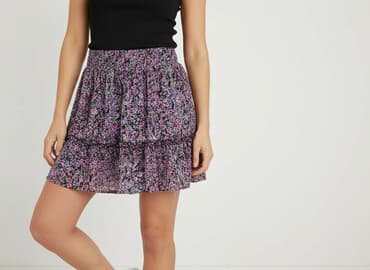 rozkloszowane spódnice mini z falbaną: FB Sister, Spódnica damska, rozmiar XS — 7