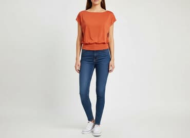 swiat koszulek pilkarskich: Janina, Bluzka damska, rozmiar S — 7