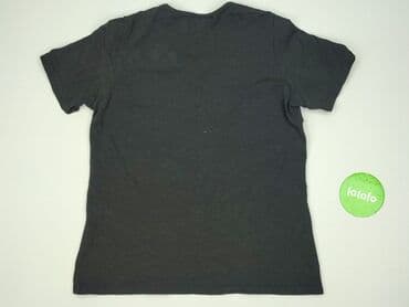 t shirt basic uniqlo: Футболка жіноча, розмір 2XL на lalafo.pl — 3 t shirt basic uniqlo: Футболка жіноча, розмір 2XL — 3