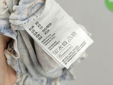 modne bluzki z bufiastymi rękawami: Bluzka damska, rozmiar XS — 4