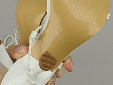 ccc srebrne sandały na obcasie: Sandały damskie, rozmiar 37 — 7