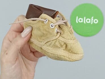 miu miu klapki: Buty sportowe 16, Używany — 5