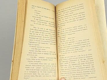 Książki: Książka, gatunek - Powieść, stan - Bardzo dobry — 3