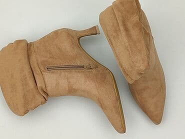 mcqueen klapki: Botki damskie, 37 — 1