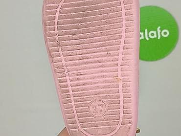 pull and bear ubrania: Sandałki 27, Używany — 6