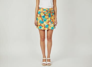 hawajska spódnice: Women`s skirt, size S — 1