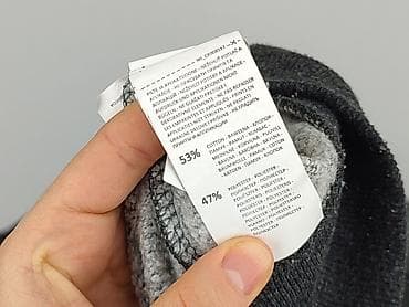 what is a shirt pull: Cropp, Women`s hoodie, size L — 5