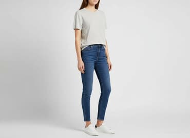 zara t shirt oversize: Zara, Women`s T-shirt, size L — 1