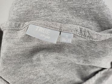 pull and bear bluzy z kapturem: T-shirt damski, rozmiar S — 4