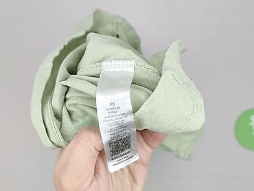 c: T-shirt damski, rozmiar XS — 4
