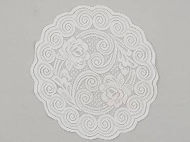 Obrazy i zdjęcia: Serwetka 35 x 35, kolor - Biały, stan - Dobry — 1