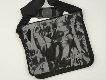 czapka z daszkiem bawełna czy poliester: Torebka, stan - Bardzo dobry — 1