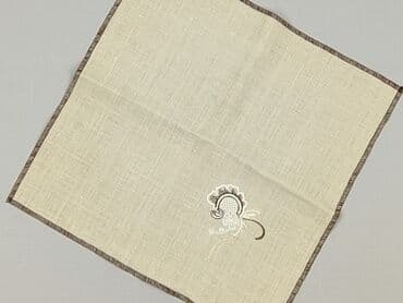 Napkins: PL - Napkin 33 x 33, color - Beige, condition - Perfect