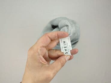 спортивні костюми чоловічі польща: Bluza z kapturem dla mężczyzn, S, Shein, stan - Bardzo dobry — 5