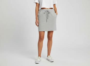 spódniczka i bluza dresowe: Spódnica damska, rozmiar L — 1