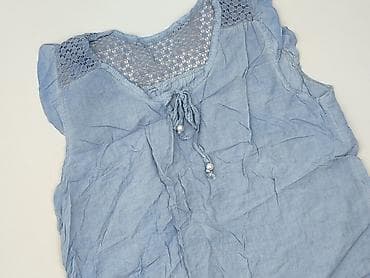 Ubrania damskie: Bluzka damska, rozmiar M — 1