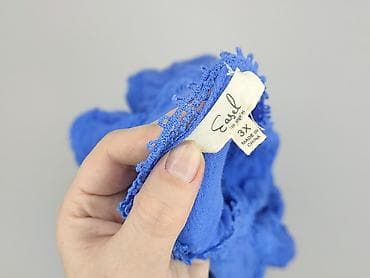 35 latki: Bluzka damska, rozmiar 3XL — 5