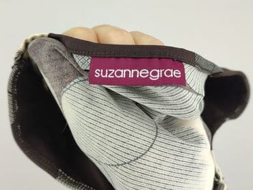 czarne t shirty damskie w serek: T-shirt damski, rozmiar M — 4