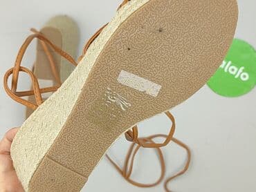 czarne sandały na koturnie born2be: Queen Vivi, Sandały damskie, rozmiar 38 — 5