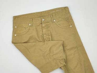 pull bear buty: Shorts for men, size L — 1