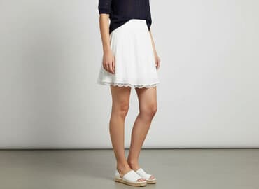 biała spódnice plisowane midi: Women`s skirt, size S — 1