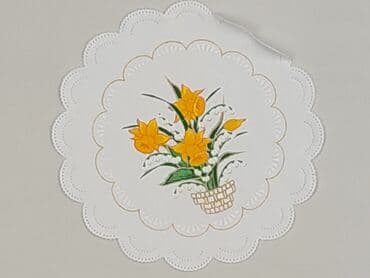 narzuta na łóżko: Serwetka 19 x 19, kolor - Biały, stan - Idealny — 1