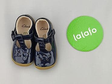 born be 2: Buciki niemowlęce, Clarks, 15 i mniejsze, stan - Idealny — 2