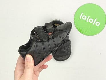 desigual klapki: Buciki niemowlęce, 15 i mniejsze, stan - Bardzo dobry — 5