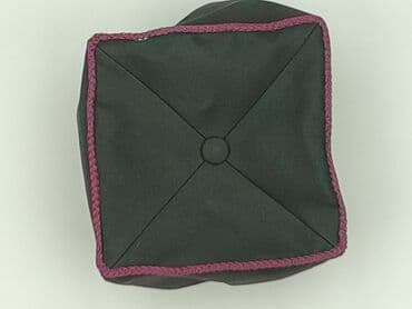 dodatki do zielonej sukienki: Hat, Unisex, condition - Perfect — 1