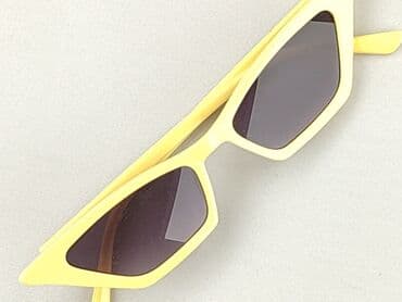 dodatki do zielonej sukienki: Glasses, Sunglasses, Trapezoid design, condition - Very good — 1