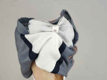 Futra i kożuchy: T-shirt damski, rozmiar M — 4